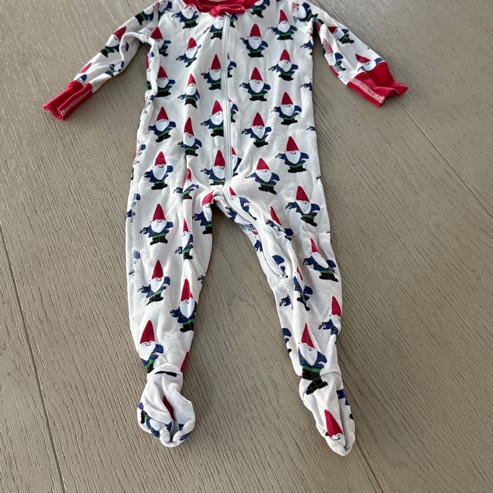 Hanna Andersson Baby Onsie Footie Jamies with Santa Gnomes
